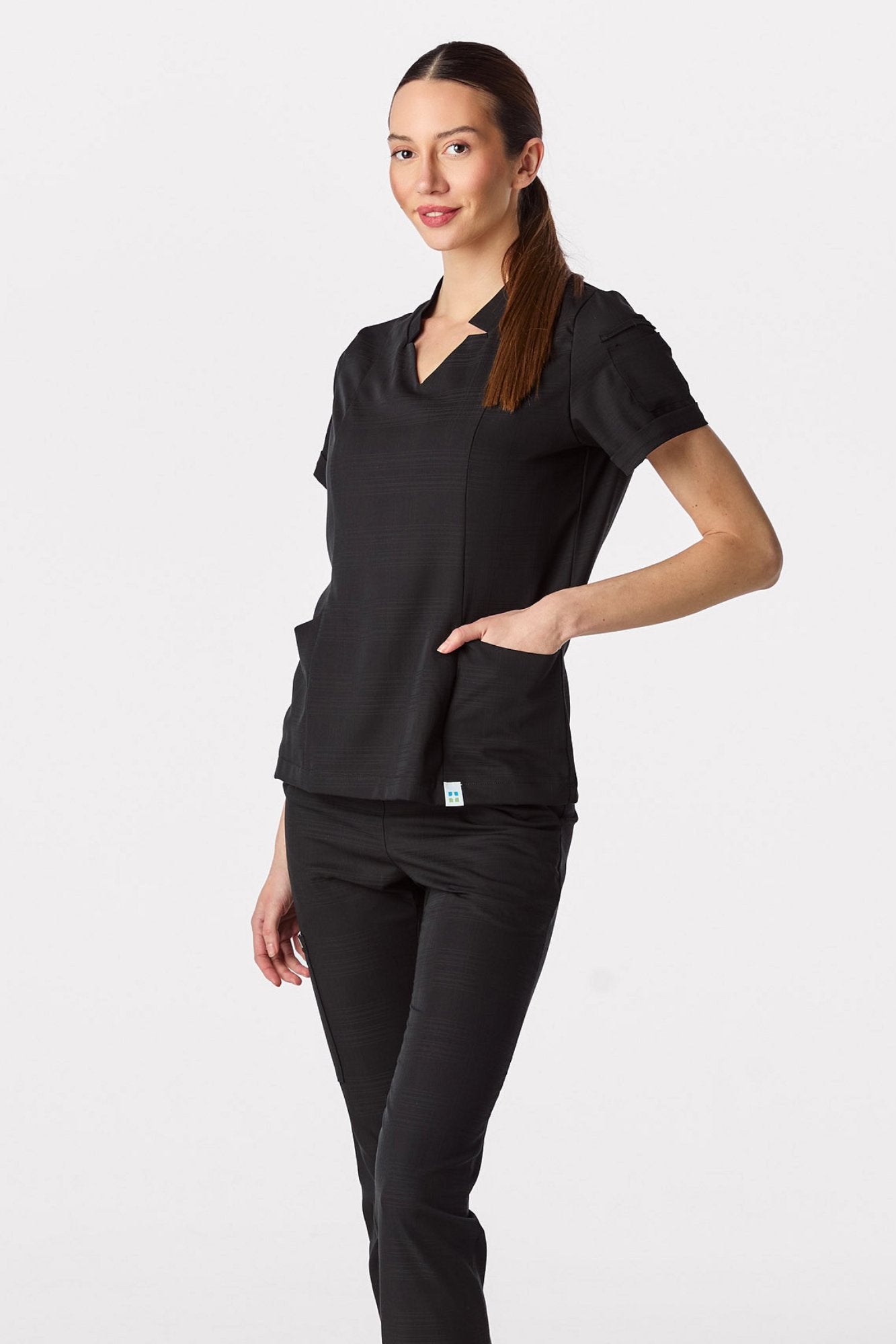 emanno-echo-premium-crna-strana